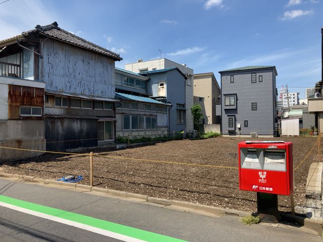 木造２階建て2棟解体工事(千葉県船橋市本町)　工事中の様子です。
